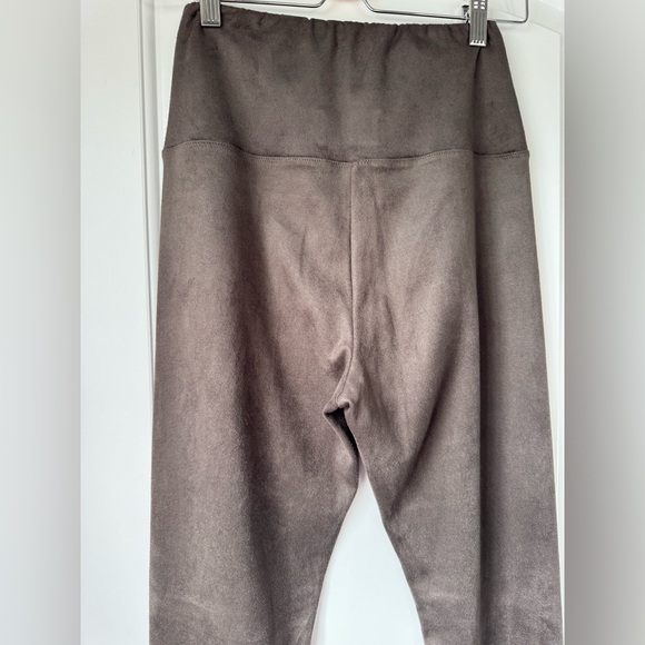 Aritzia Wilfred Free Vegan Suede Brown Full Length Leggings size Medium - Picture 4 of 7
